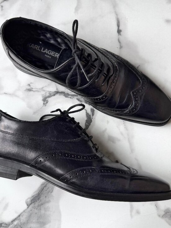 Karl Lagerfeld Leather Wingtip Oxford Dress Shoes in Black Size 9 main image 4